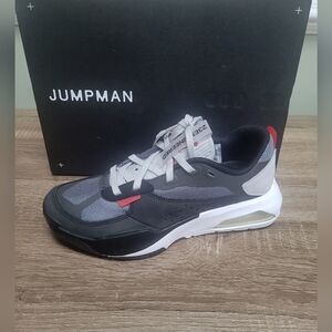 Jordan 200E men's sneakers